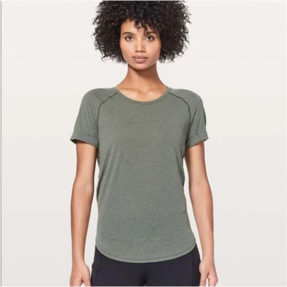 Lululemon Open Up Tie Back Tee Heathered Camo Green - Picture 1 of 8
